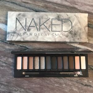 Urban Decay Gold and Brown Eyeshadow Palette